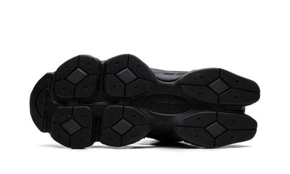 New Balance 9060 Black Cement